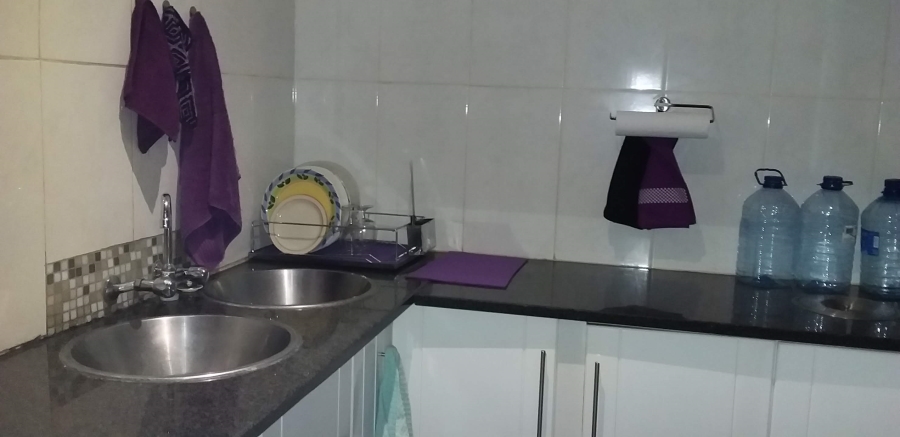 4 Bedroom Property for Sale in La Hoff North West